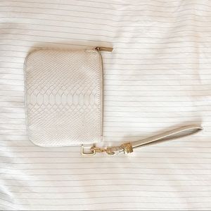 Kendra Scott NWOT ivory vegan python wristlet